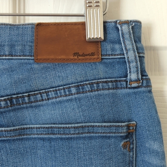 Madewell Classic 9" High Rise Distressed Medium Wash Cropped Skinny Jeans 29 - Picture 14 of 15